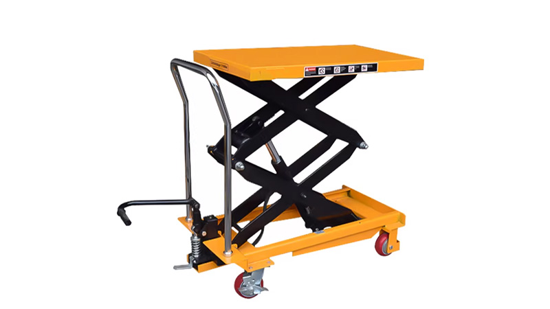 小型油圧リフトトラックはどのようにしてエンジンを持ち上げるのでしょうか?